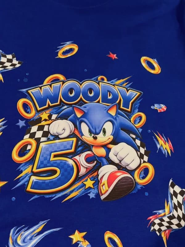 Gabbie's finished blue Sonic Woody 5 shirt, front